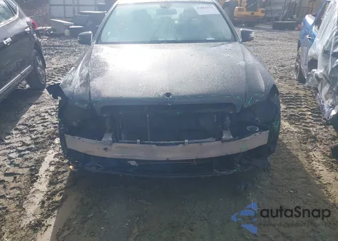 2010 Mercedes-Benz E 350 z USA, uszkodzony, nr VIN WDDHF5GB5AA067829